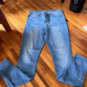 Woman’s old navy jeans like new - size 14 tall Rockstar high rise